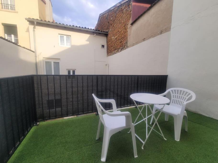 Appartamento Rnb Locations Mâcon Esterno foto