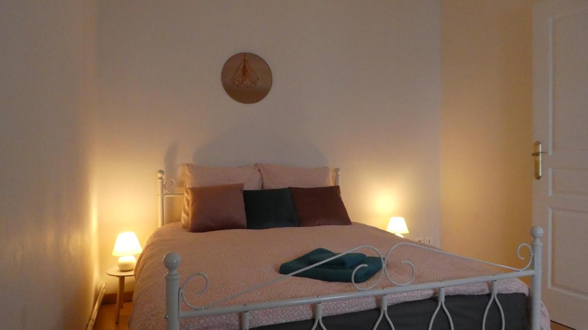 Appartamento Rnb Locations Mâcon Esterno foto